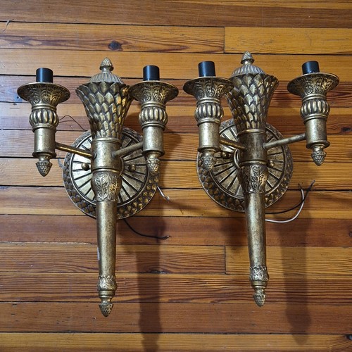 Antique gold metal - metal, 2-light